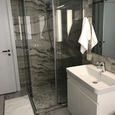 Brilant Apartment